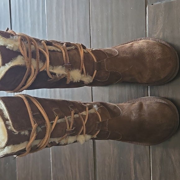 UGG Whitley Tall Brown Suede Lace Up Sheepskin Shearling Boots 5122 US 5 - Picture 8 of 8